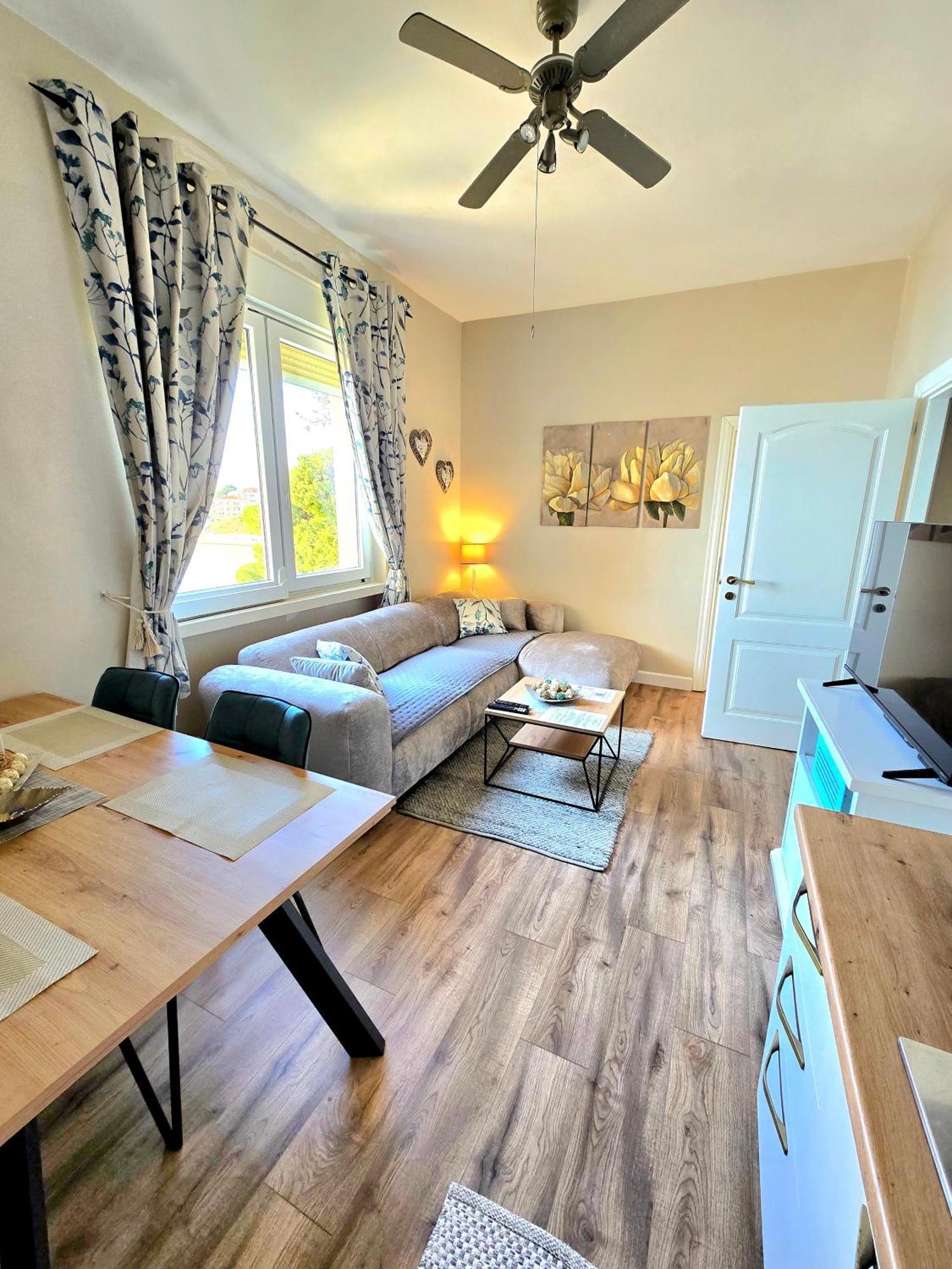 ספליט Apartments Suzy מראה חיצוני תמונה